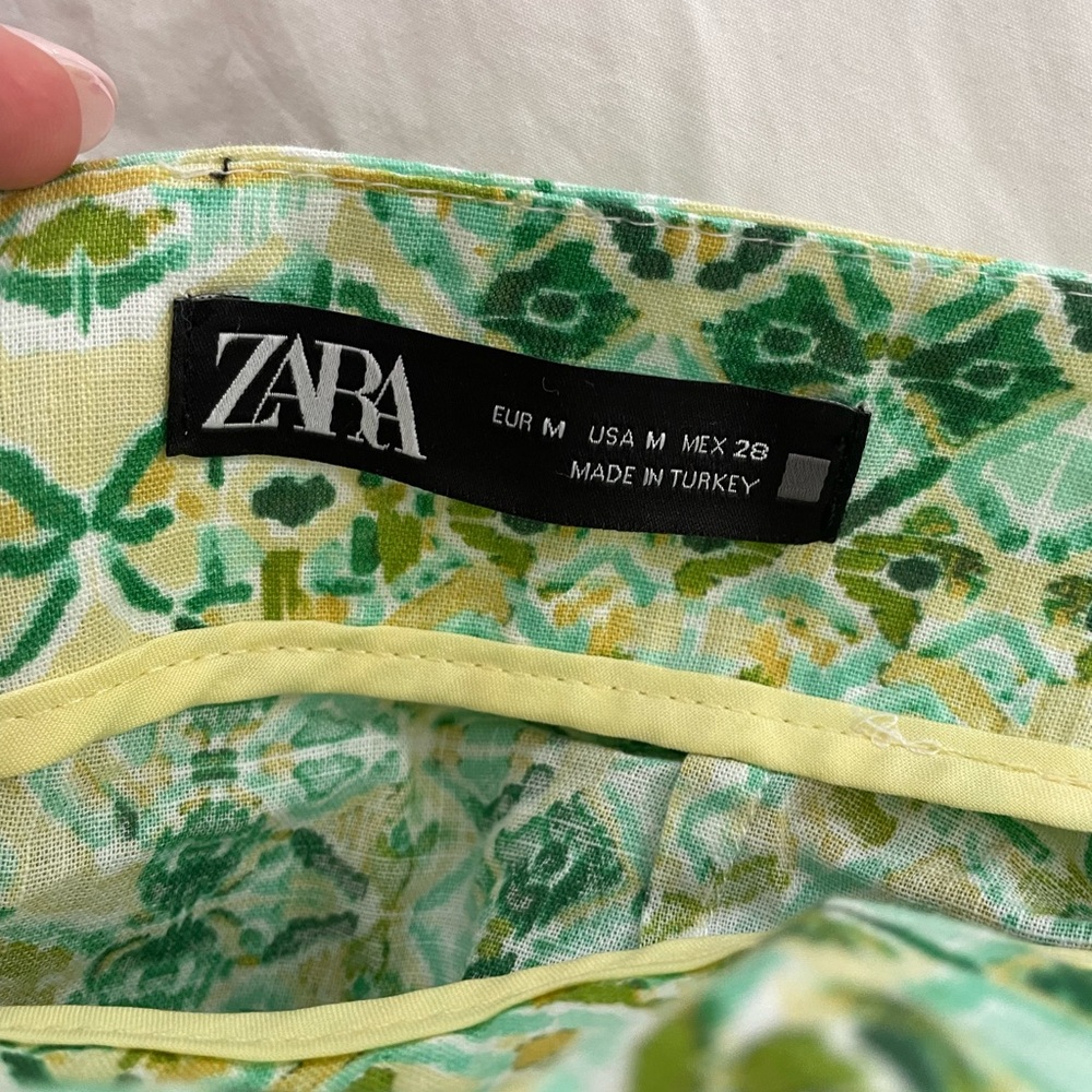 Zara Green and Yellow Floral Top